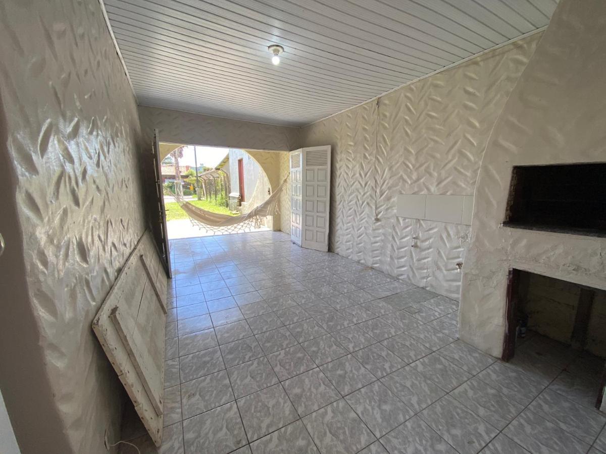 Casa No Centro De Torres E A 800 M Da Praia Grande Extérieur photo